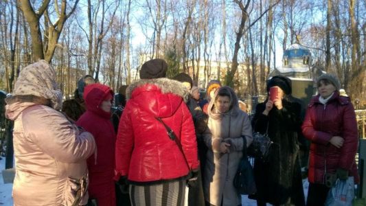 2015-11-28 Activity Vvedenskoe-cemetery Pilgrimage 002