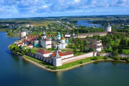 Kirillo-Belozersky-monastery 003